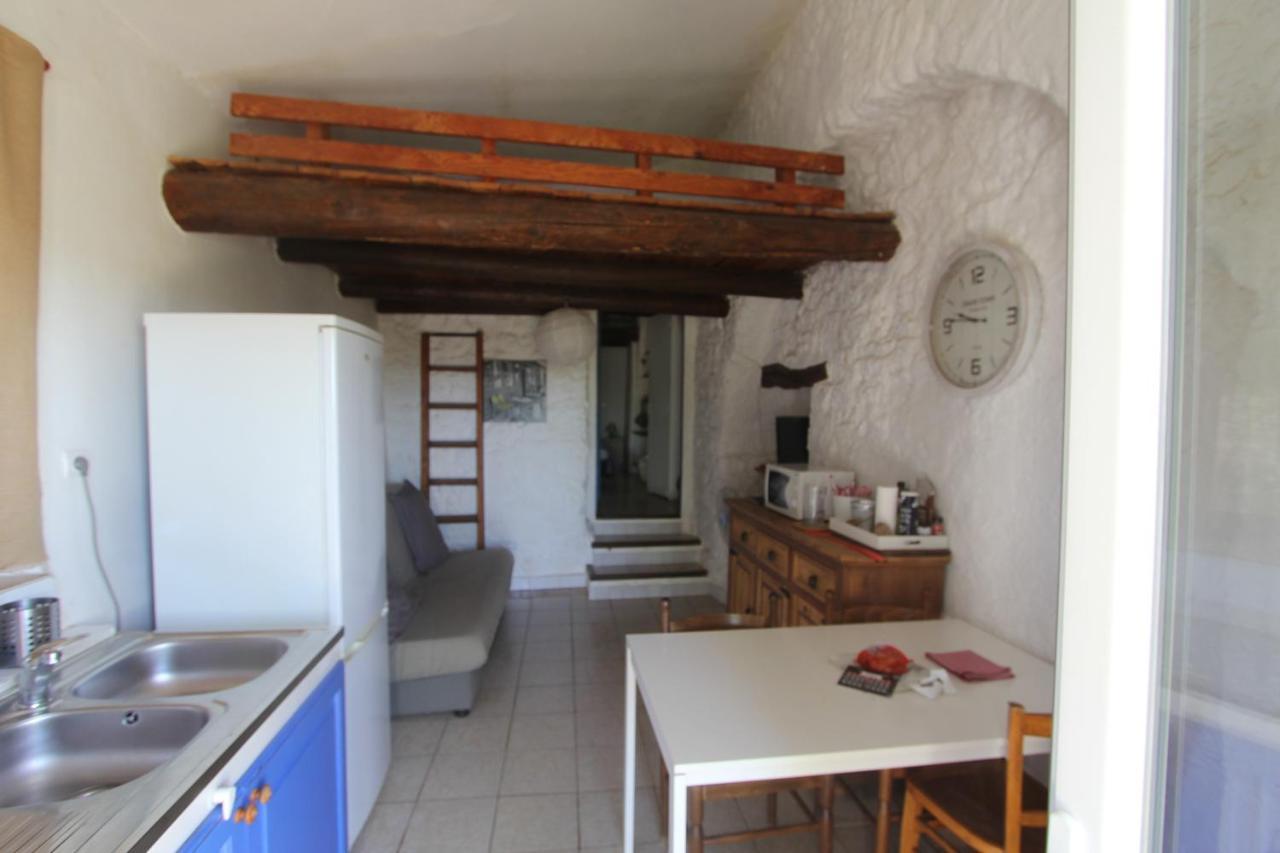 Studio Gard Calme Et Nature Russan Exteriör bild