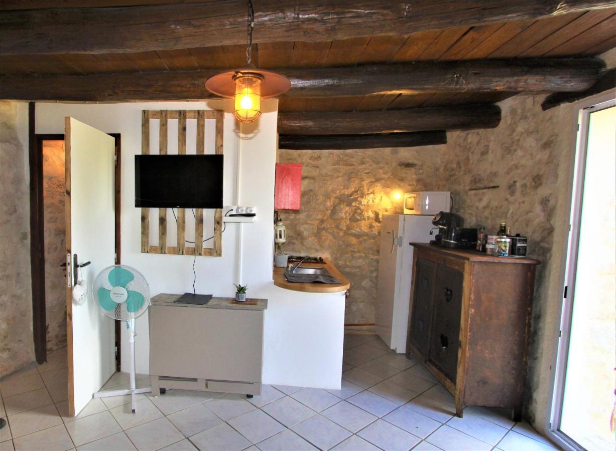 Studio Gard Calme Et Nature Russan Exteriör bild