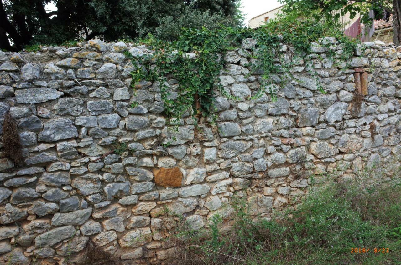 Studio Gard Calme Et Nature Russan Exteriör bild